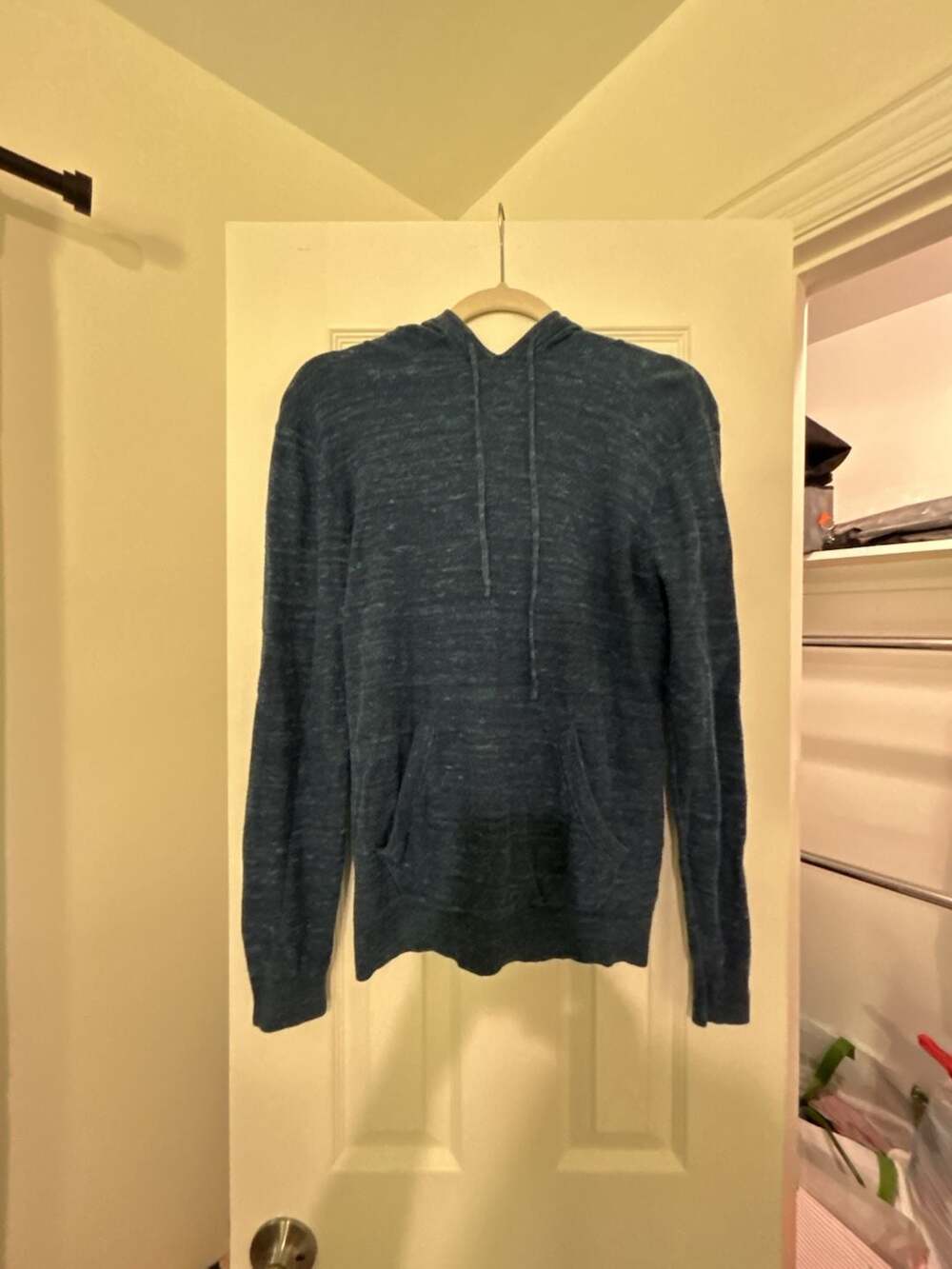 Old navy women’s size small hoodie navy